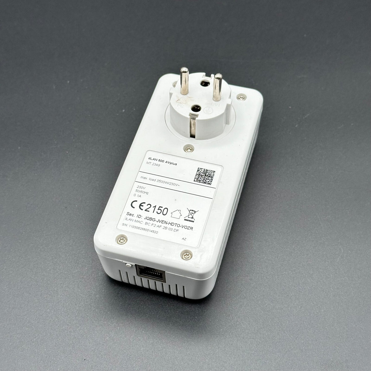 devolo dLAN 500 AVplus Powerline Adapter - 1 LAN-Port - Typ-E-Steckdose – Bild 2