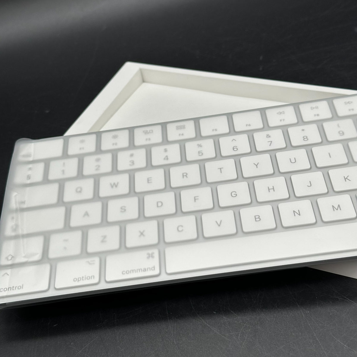 Apple Magic Keyboard mit Nummernblock - QWERTY - UK White - A1843 – Bild 4
