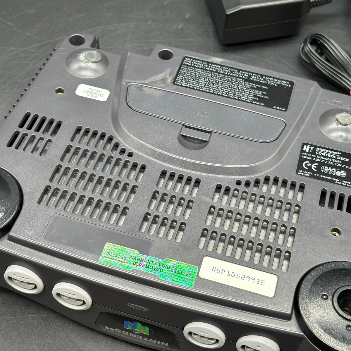 Nintendo 64 Konsole inkl. Controller & Kabeln (N64)