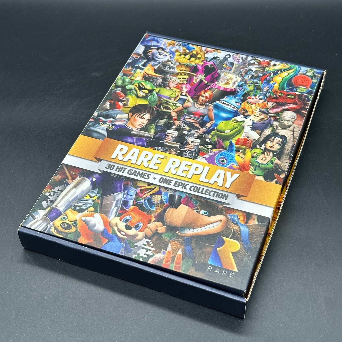 Microsoft Xbox One Rare Replay Big Box Spiel von Gamescom 2015