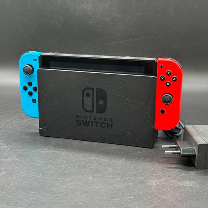Nintendo Switch - 32GB - Spielkonsole - Neon-Rot / Neon-Blau