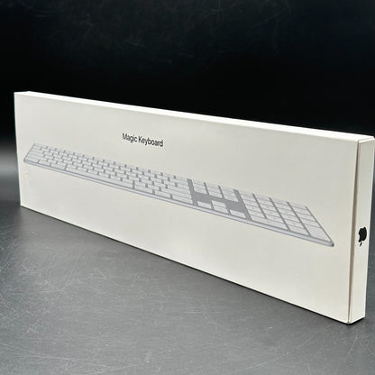 Apple Magic Keyboard mit Nummernblock - QWERTY - UK White - A1843