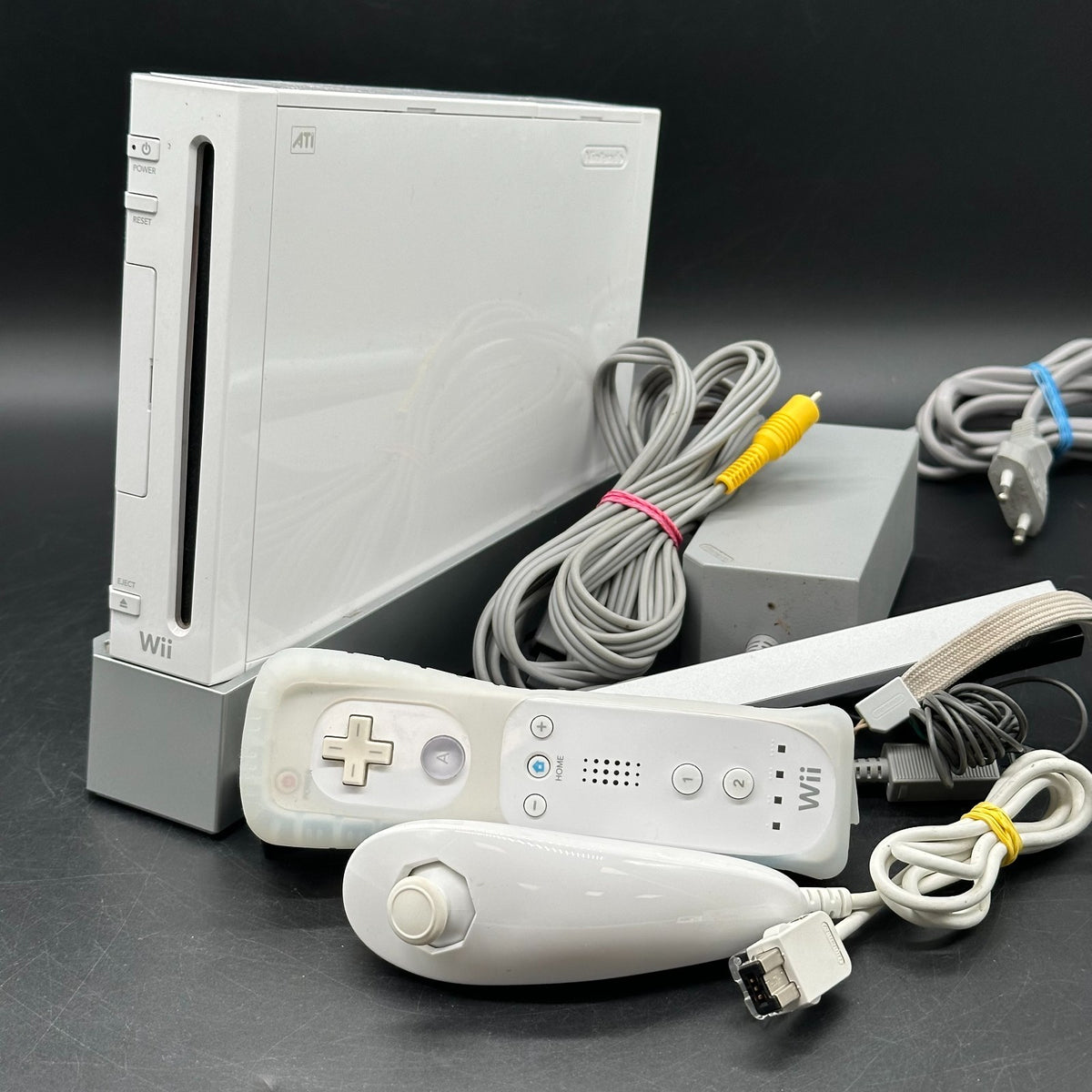 Nintendo Wii Konsole (RVL-001) weiß