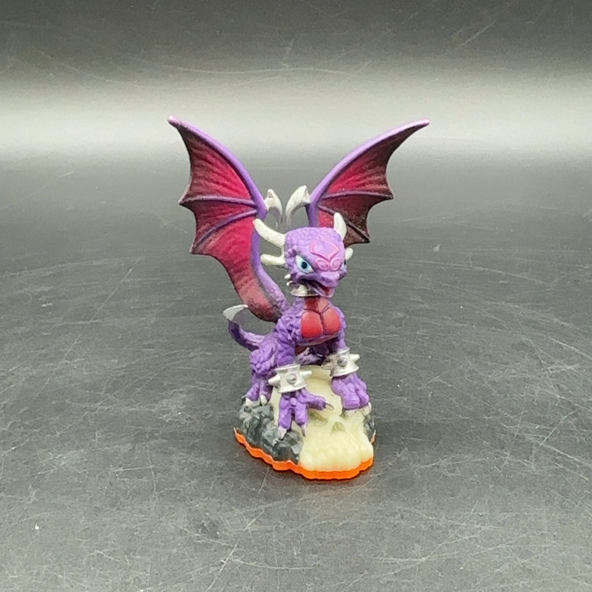 Original Activision Skylanders Giants Cynder (Series 2)