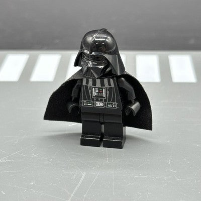 Darth Vader (Death Star torso - without Eyebrows) (sw0232) - LEGO Star Wars Mini