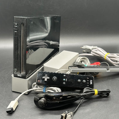 Nintendo Wii Konsole (RVL-101) schwarz inkl. WiiMote und Nunchuck