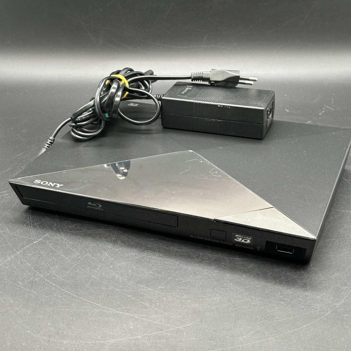 Sony BDP-S4200 HDMI 3D Blu-ray DVD Player (keine Fernbedienung)