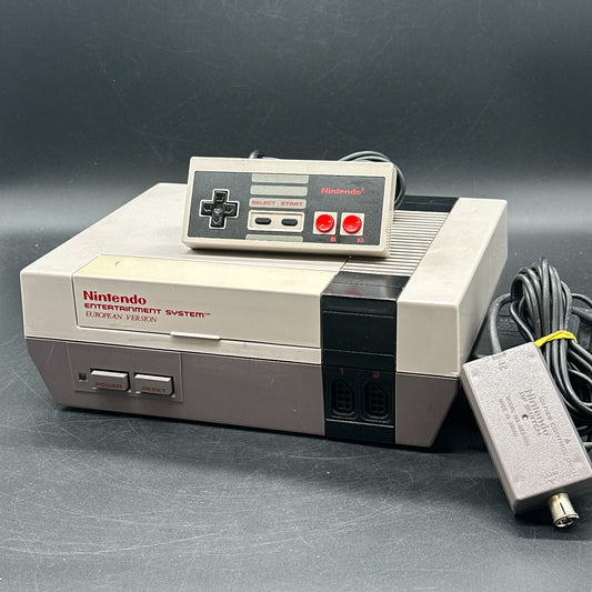 Nintendo NES Konsole - Grau - Heimkonsole - Controller und Anschlusskabel