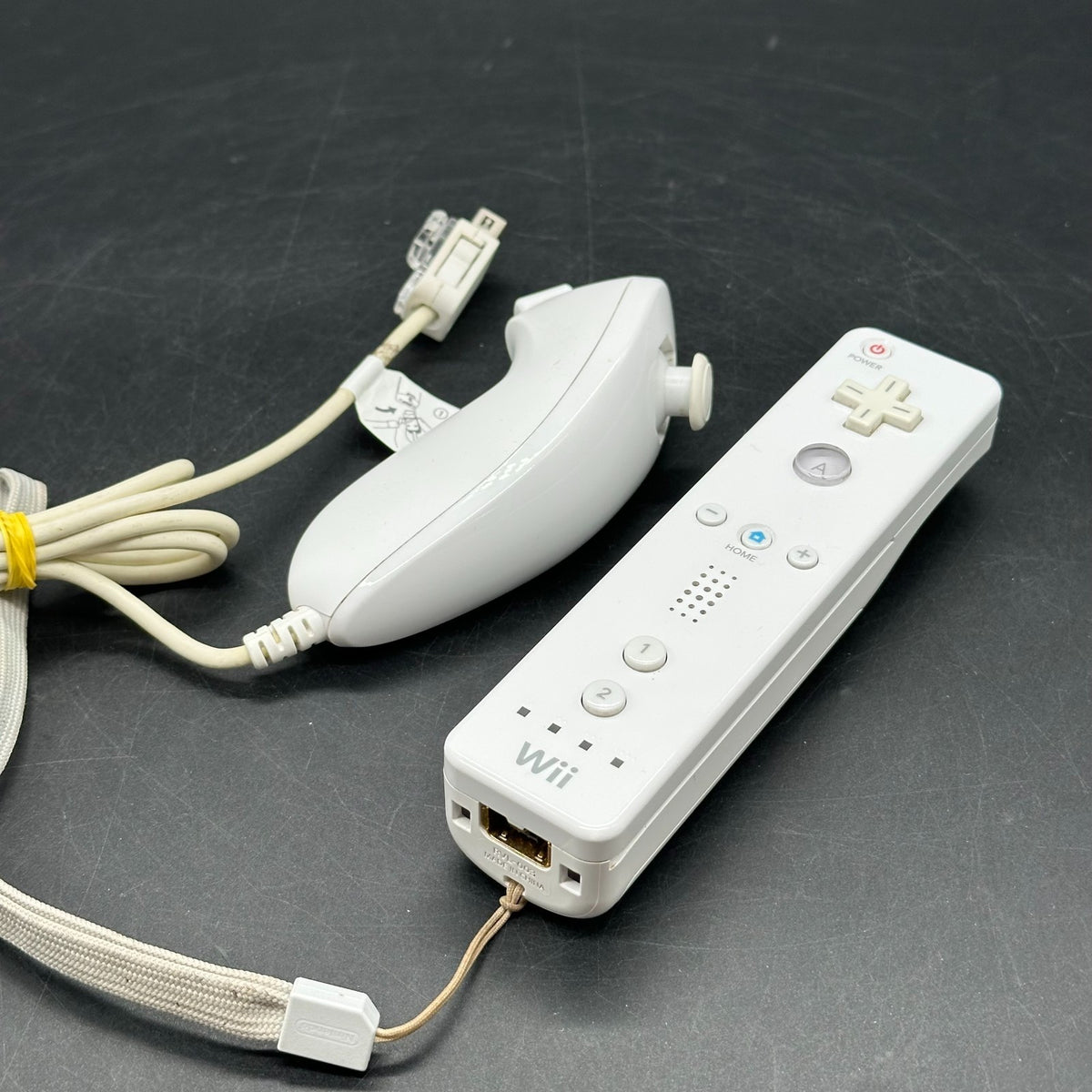 Original Nintendo Wii Remote - Weiß inkl. Nunchuk