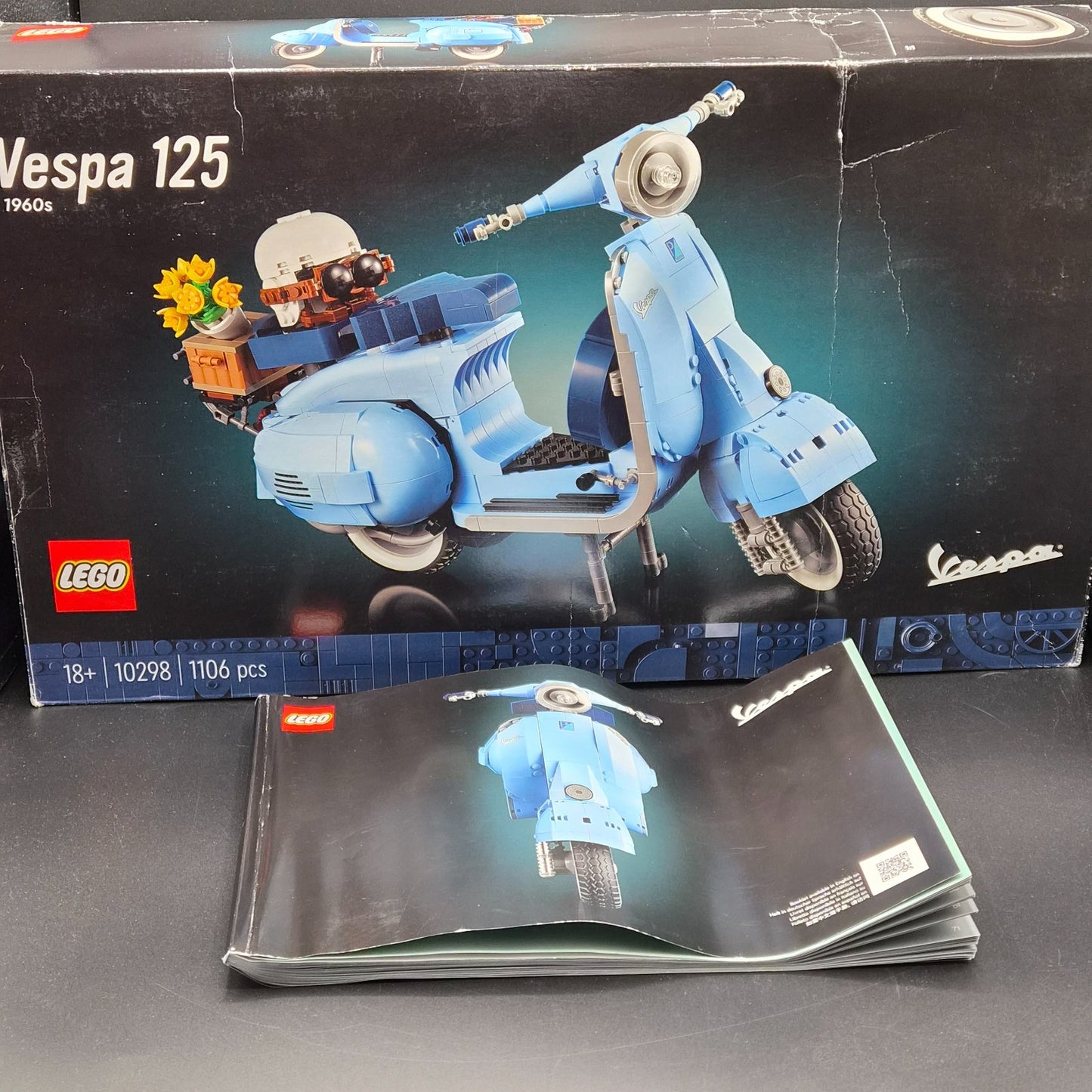 Lego Icons (10298) Vespa 125 inkl. OVP und Beleuchtung