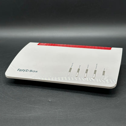 FRITZ!Box 7590 WLAN Router weiß, 4x Gigabit LAN, WPS, USB 3.0 - kein Zubehör