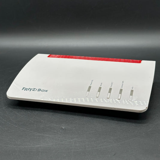 FRITZ!Box 7590 WLAN Router weiß, 4x Gigabit LAN, WPS, USB 3.0 - kein Zubehör