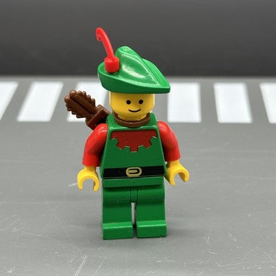 Forestman - Red, Green Hat, Red Plume, Quiver (cas323) - LEGO Castle Minifigur