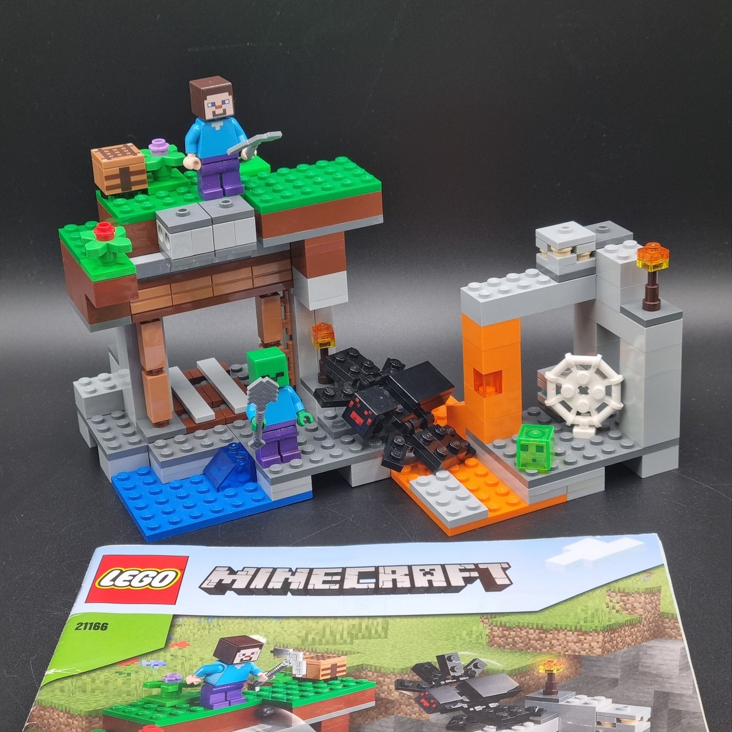 LEGO Minecraft: Die verlassene Mine (21166)