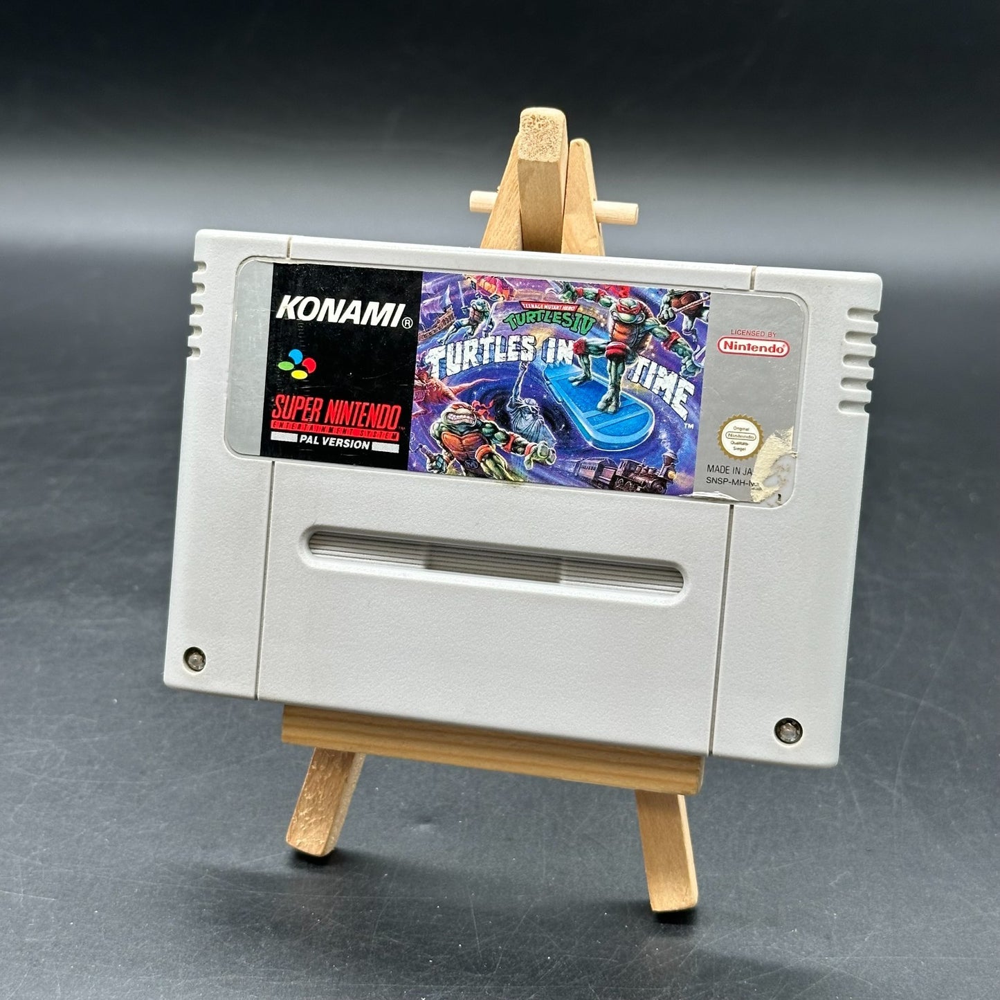 Teenage Mutant Ninja Turtles IV - Turtles in Time (Super Nintendo, SNES)