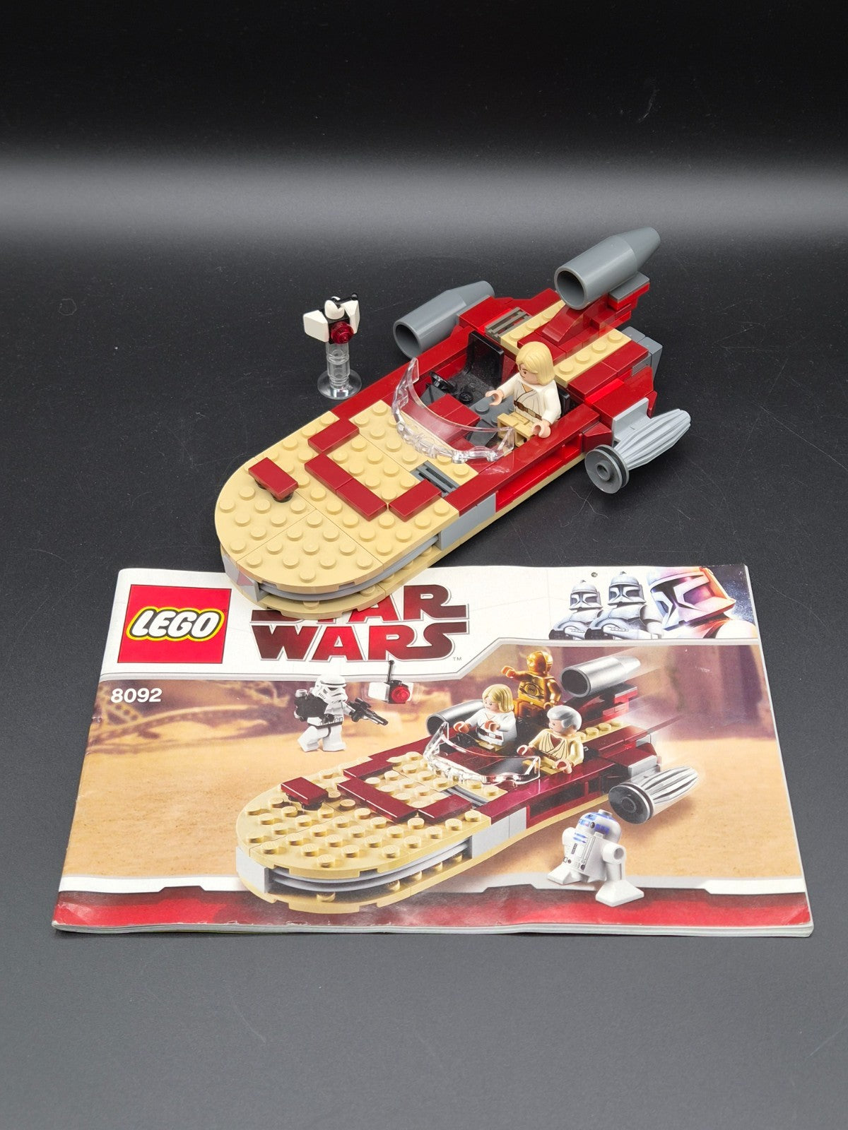 LEGO® Star Wars 8092 Luke’s Landspeeder - nur 1 Figur vorhanden