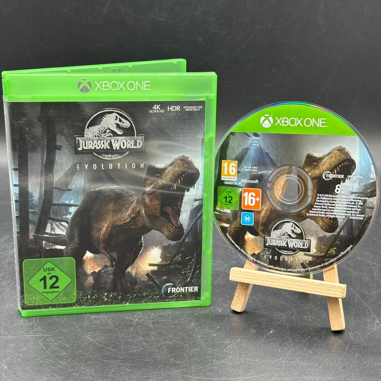 Jurassic World Evolution - Xbox One
