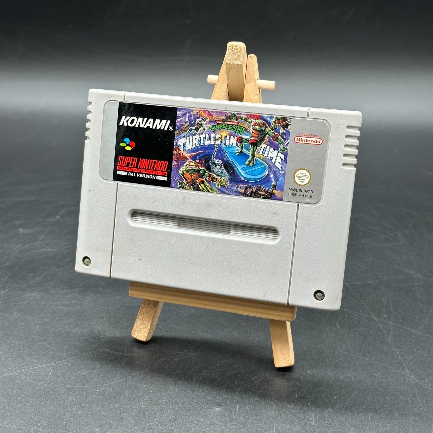 Teenage Mutant Ninja Turtles IV - Turtles in Time (Super Nintendo, SNES)