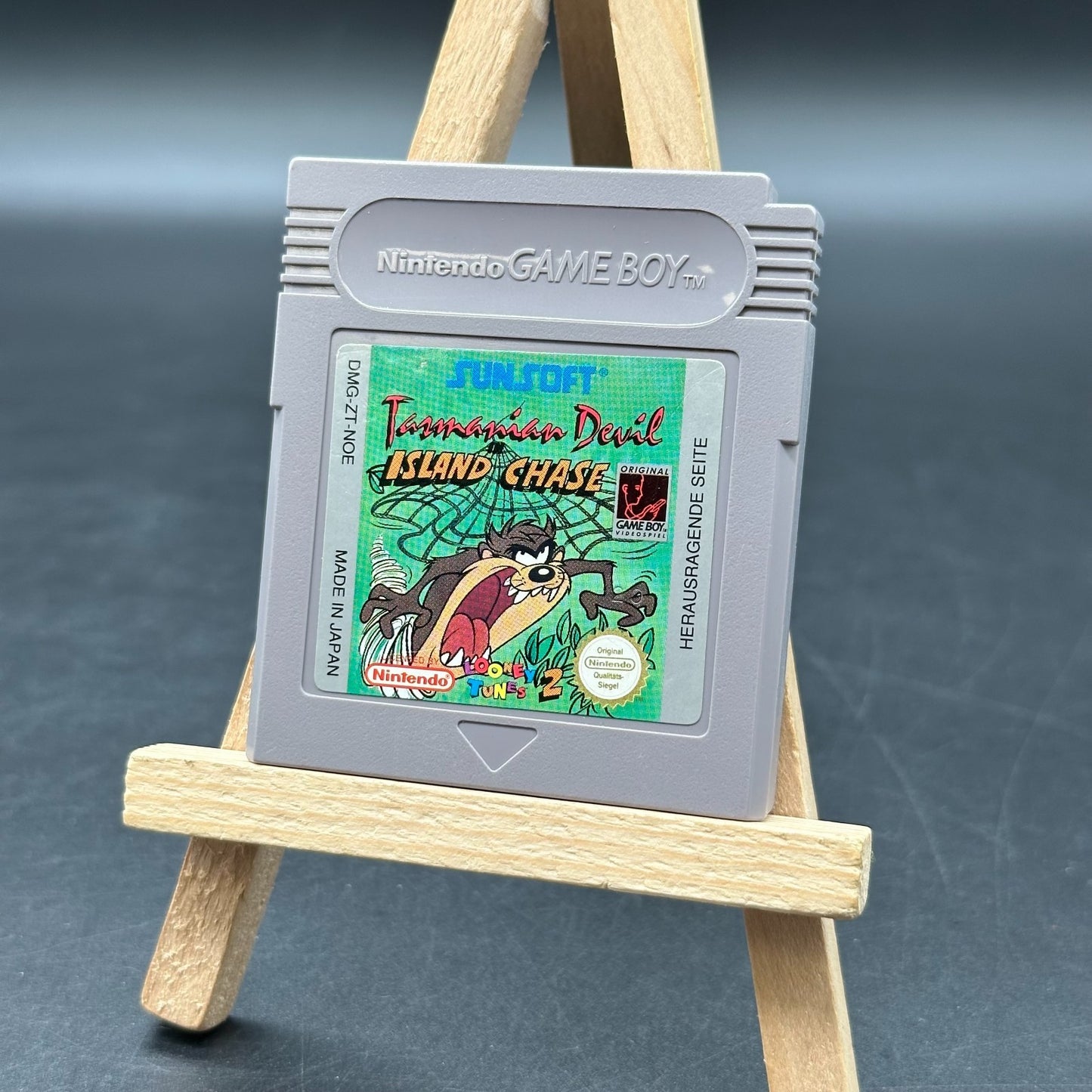 Tasmanian Devil: Island Chase Looney Tunes 2 (Nintendo Game Boy)
