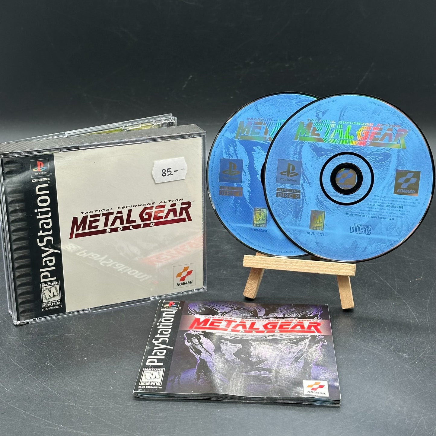 Metal Gear Solid - Tactical Espionage Action - PS1 Playstation 1 NTSC-US
