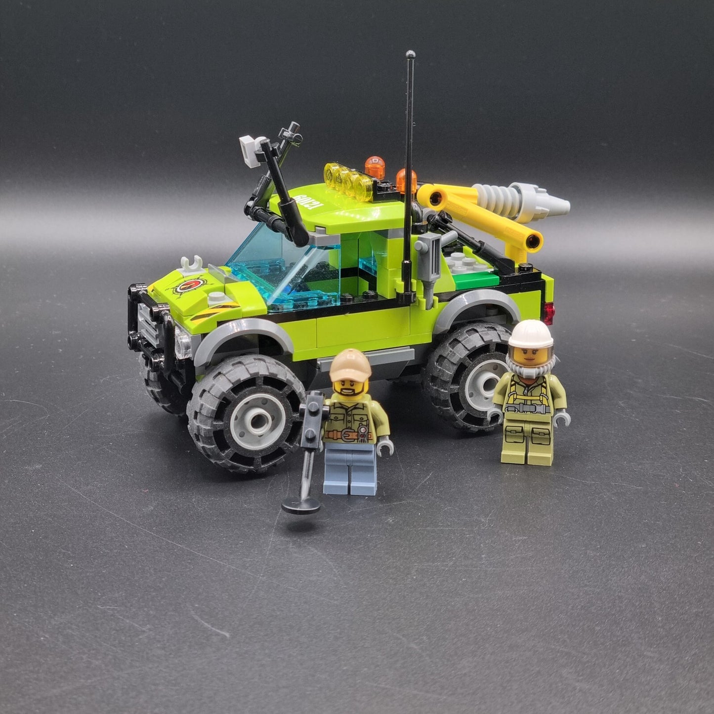 LEGO City 60121 Vulkan Forschungstruck