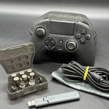 Nacon Revolution Unlimited Pro Controller (PlayStation 4, PS4)