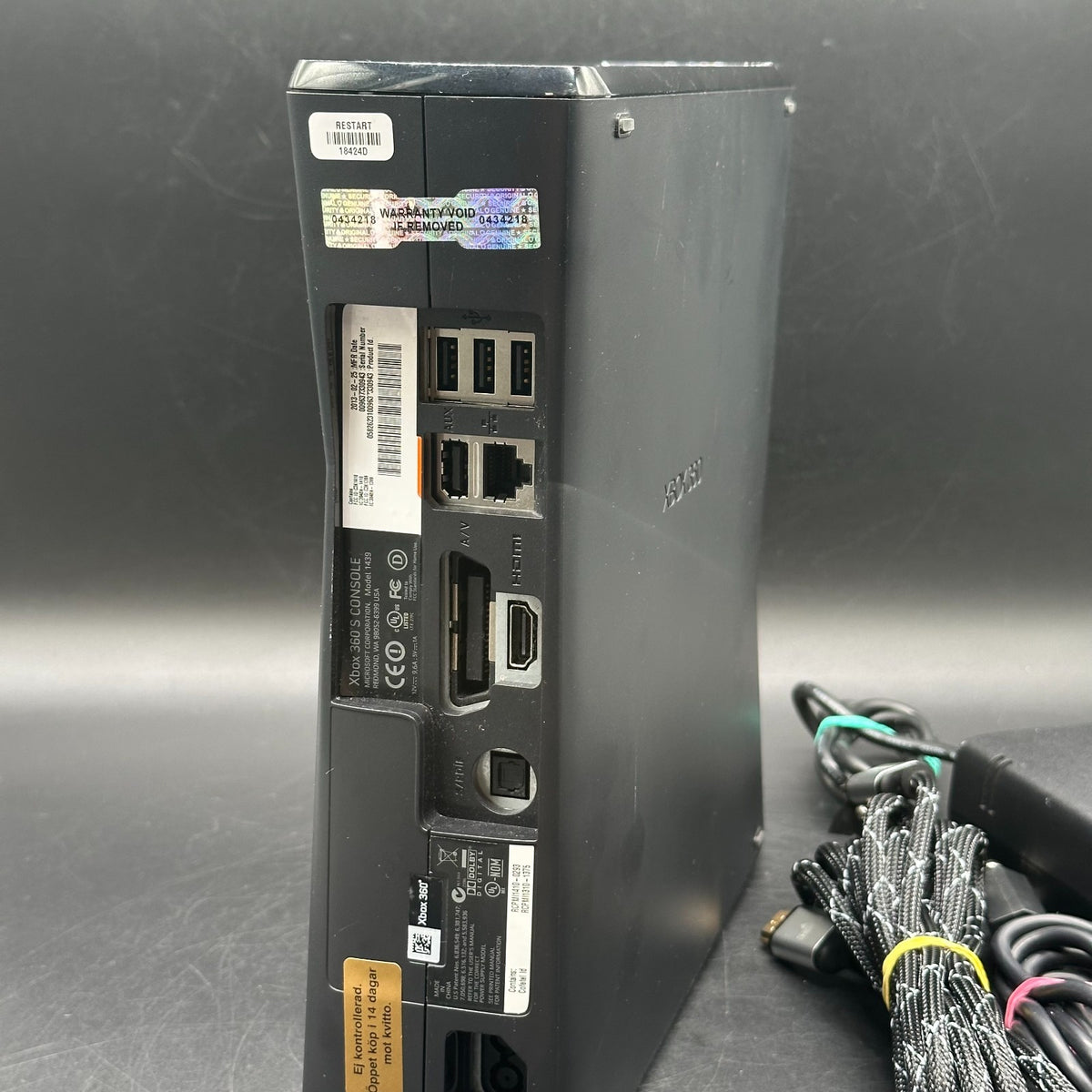 Microsoft Xbox 360 S Spielekonsole - Schwarz inkl. Controller