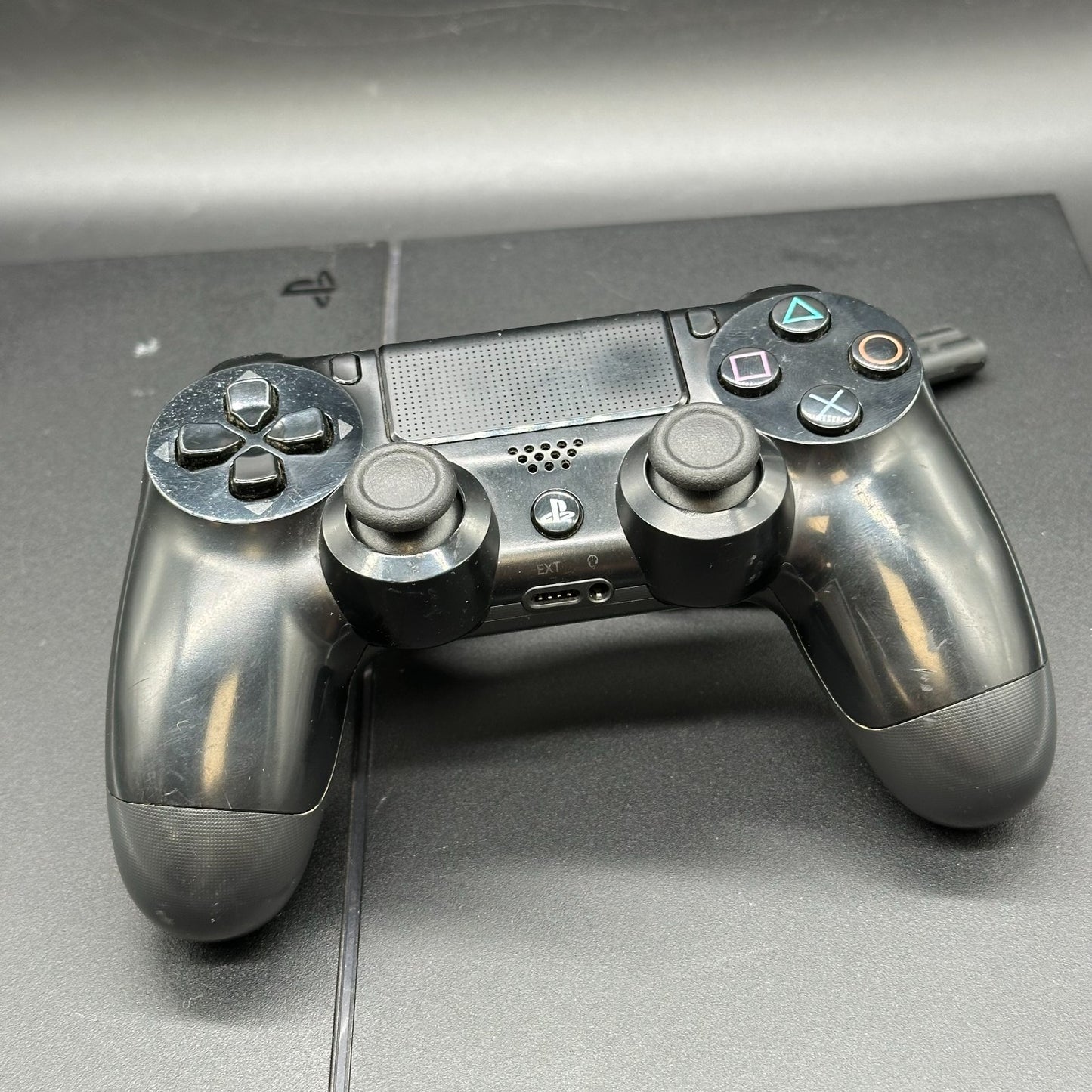 Sony PlayStation 4 Konsole (CUH-1216A) inkl. Controller