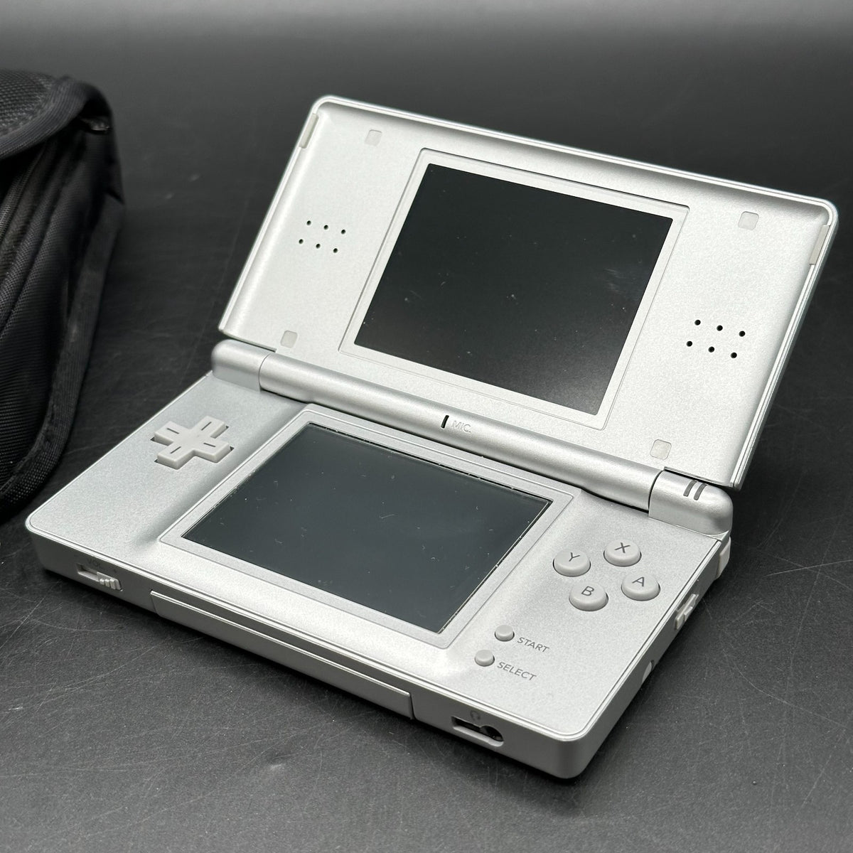 Nintendo DS Lite Konsole - Silber - inkl. Case – Bild 2