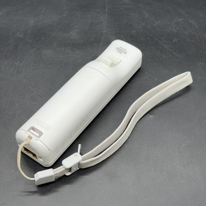Original Nintendo Wii Remote Controller Weiß mit Handgelenkschlaufe – Bild 2