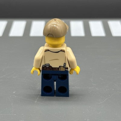 Swamp Police - Officer, Shirt, Dark Tan Cap (cty0523) - LEGO Minifigur