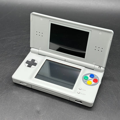 Nintendo DS Lite Konsole - Grau - Custom SNES Gehäuse