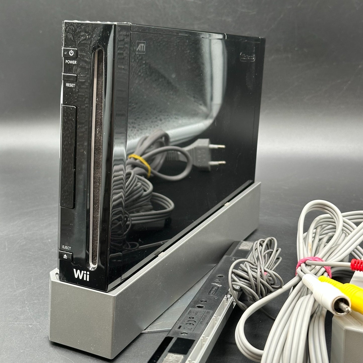 Nintendo Wii Konsole (RVL-101) schwarz inkl. WiiMote und Nunchuck