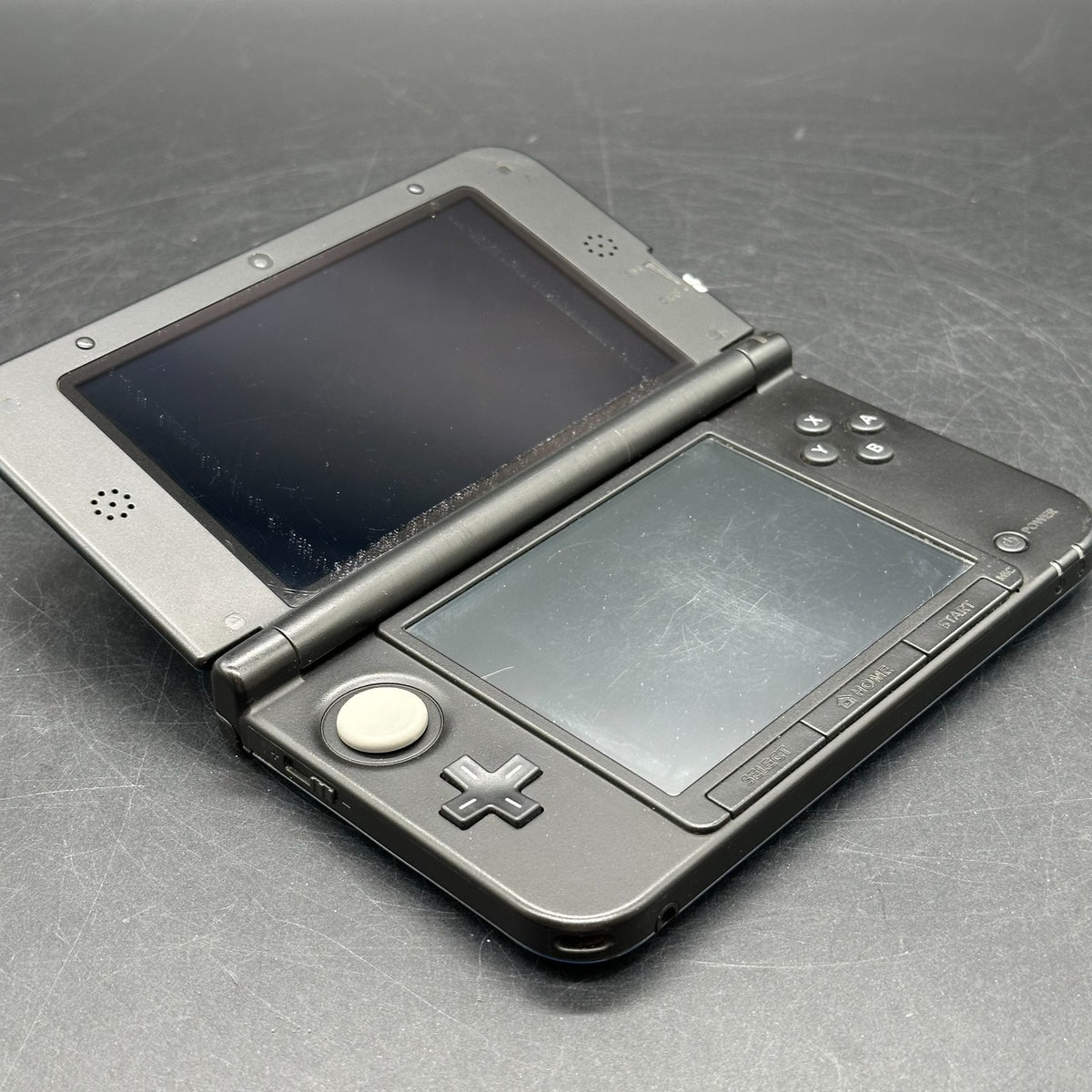Nintendo 3DS XL Handheld-Spielkonsole - Blau/Schwarz – Bild 2