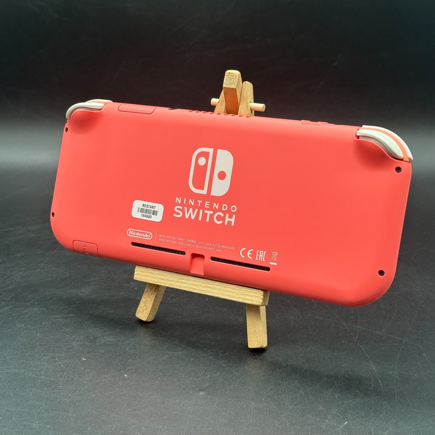 Nintendo Switch Lite 32GB Spielkonsole - Koralle
