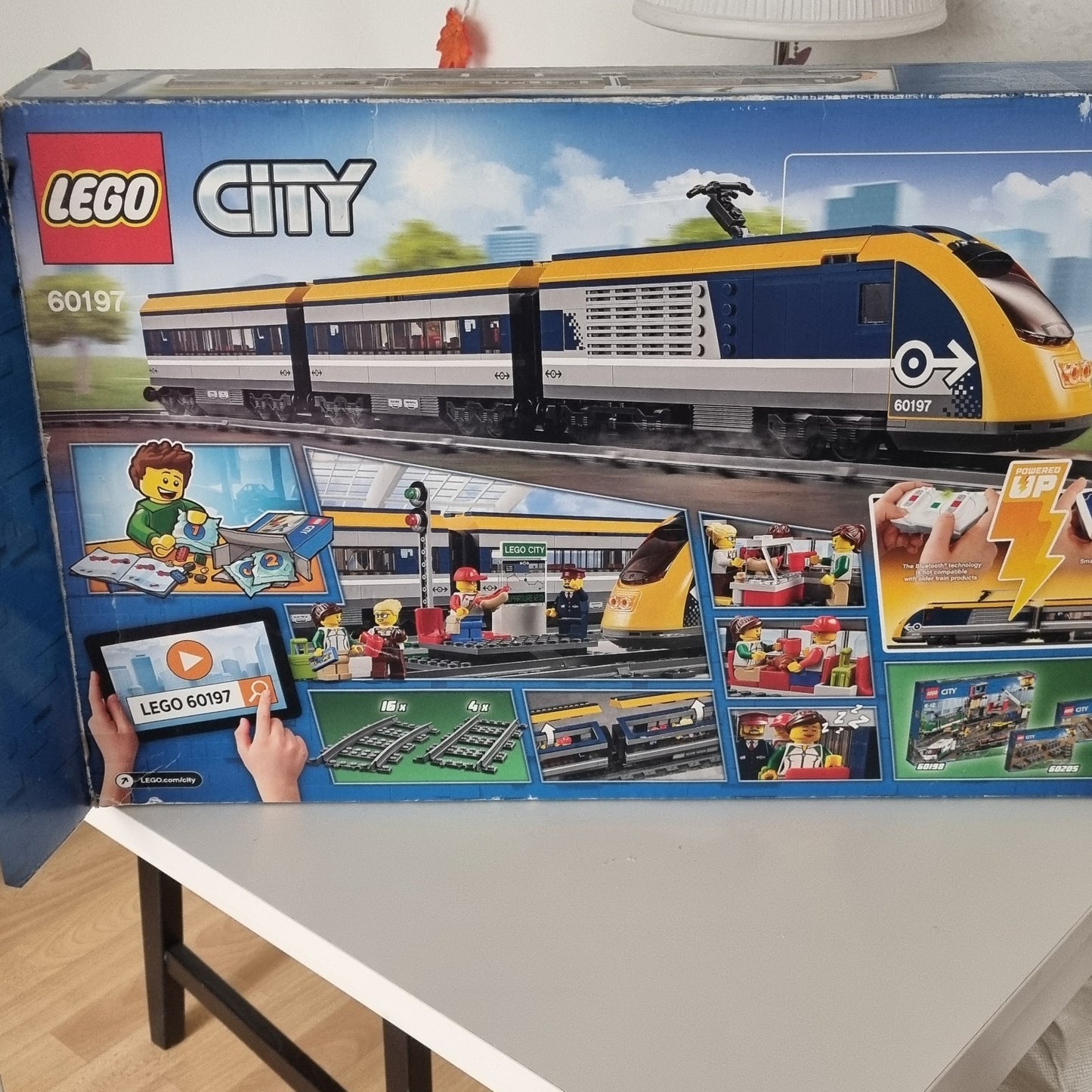 LEGO CITY: Lego Personenzug (60197) in OVP