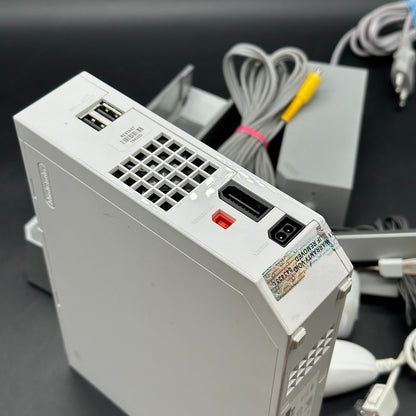 Nintendo Wii Konsole (RVL-001) weiß