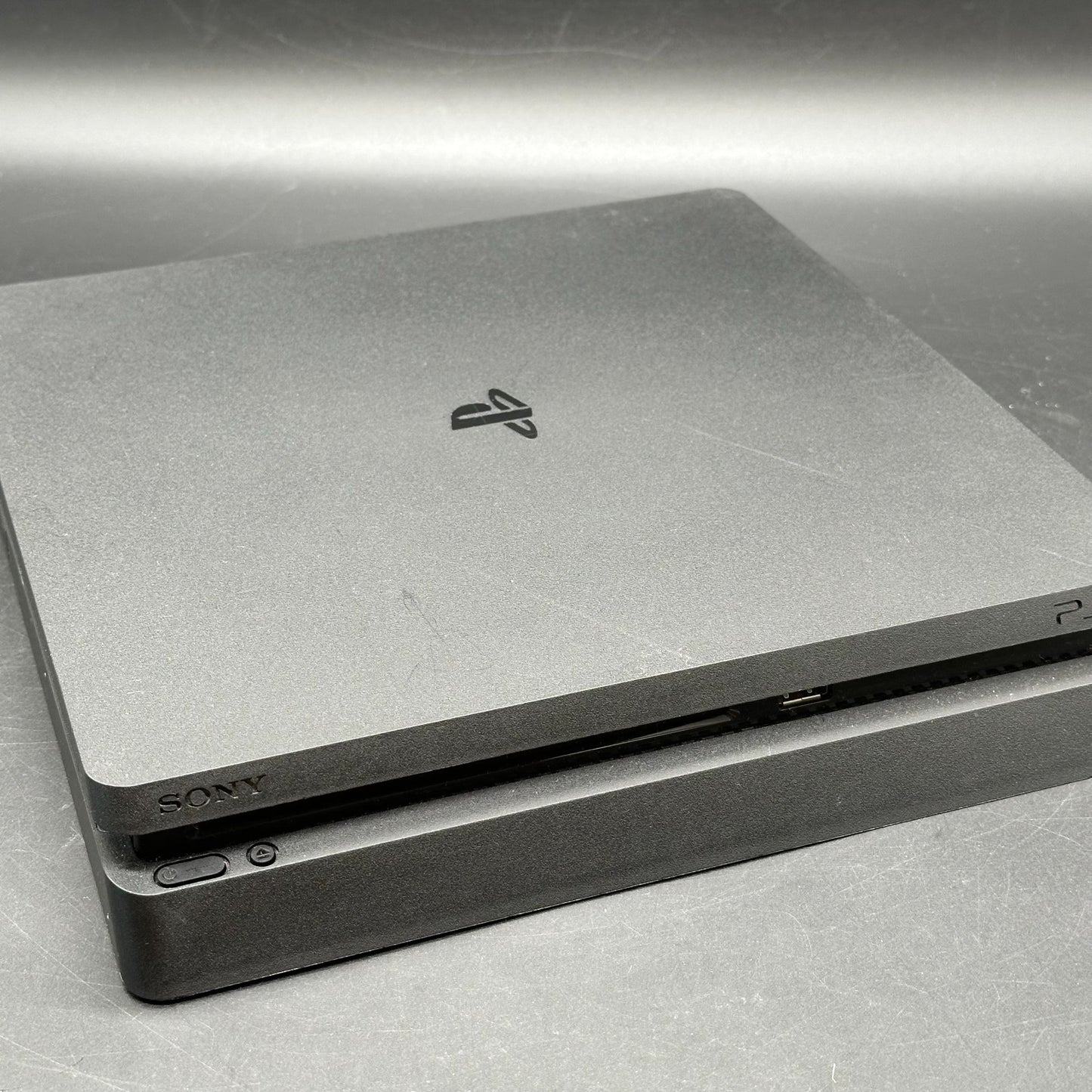 Sony PlayStation 4 Slim Konsole, 1TB, Schwarz inkl. Controller (CUH-2016B)