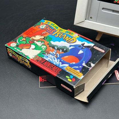 Super Mario World 2: Yoshi's Island (Super Nintendo, SNES) in OVP