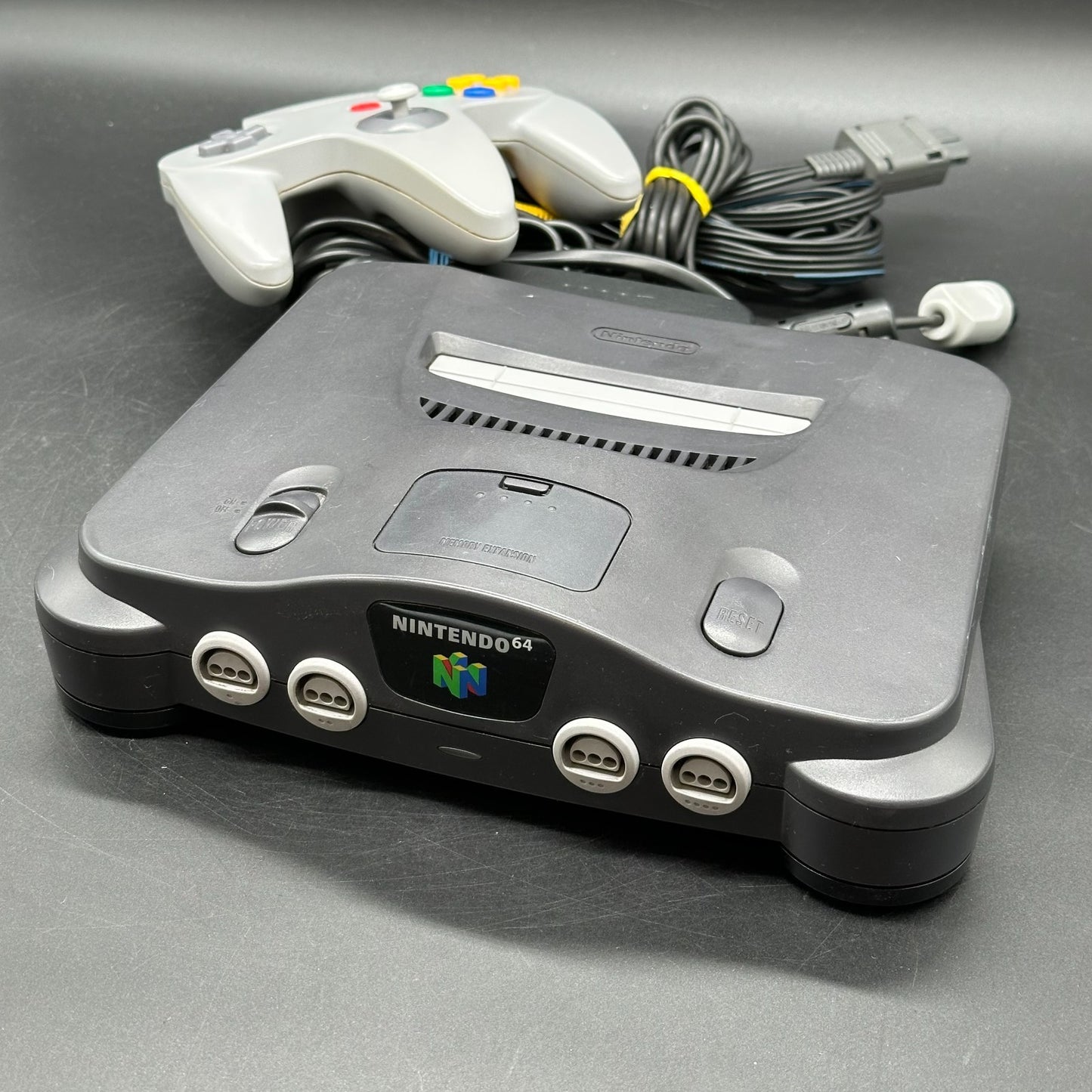 Nintendo 64 Konsole inkl. Controller & Kabeln (N64)