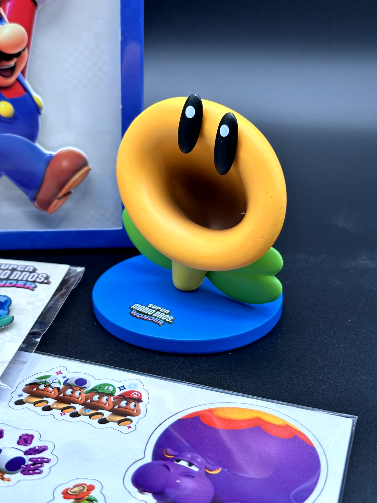 Super Mario Bros. Wonder (Nintendo Switch, 2023) Collectors Edition