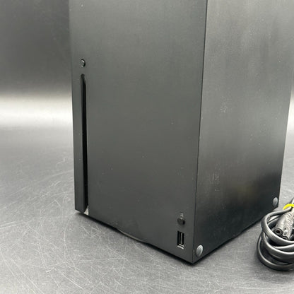 Microsoft Xbox Series X - 1 TB - Spielekonsole - Schwarz - mit OVP