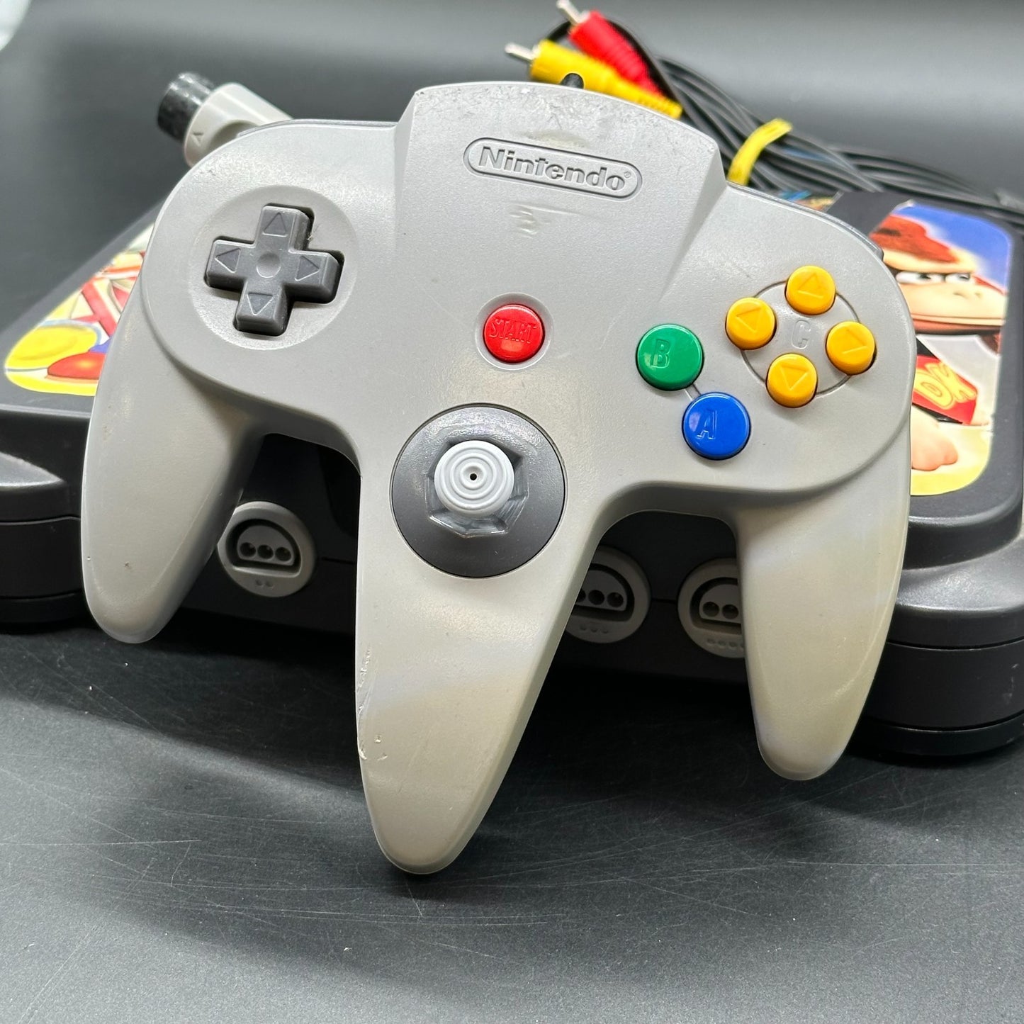 Nintendo 64 Konsole inkl. Controller & Kabeln (N64)