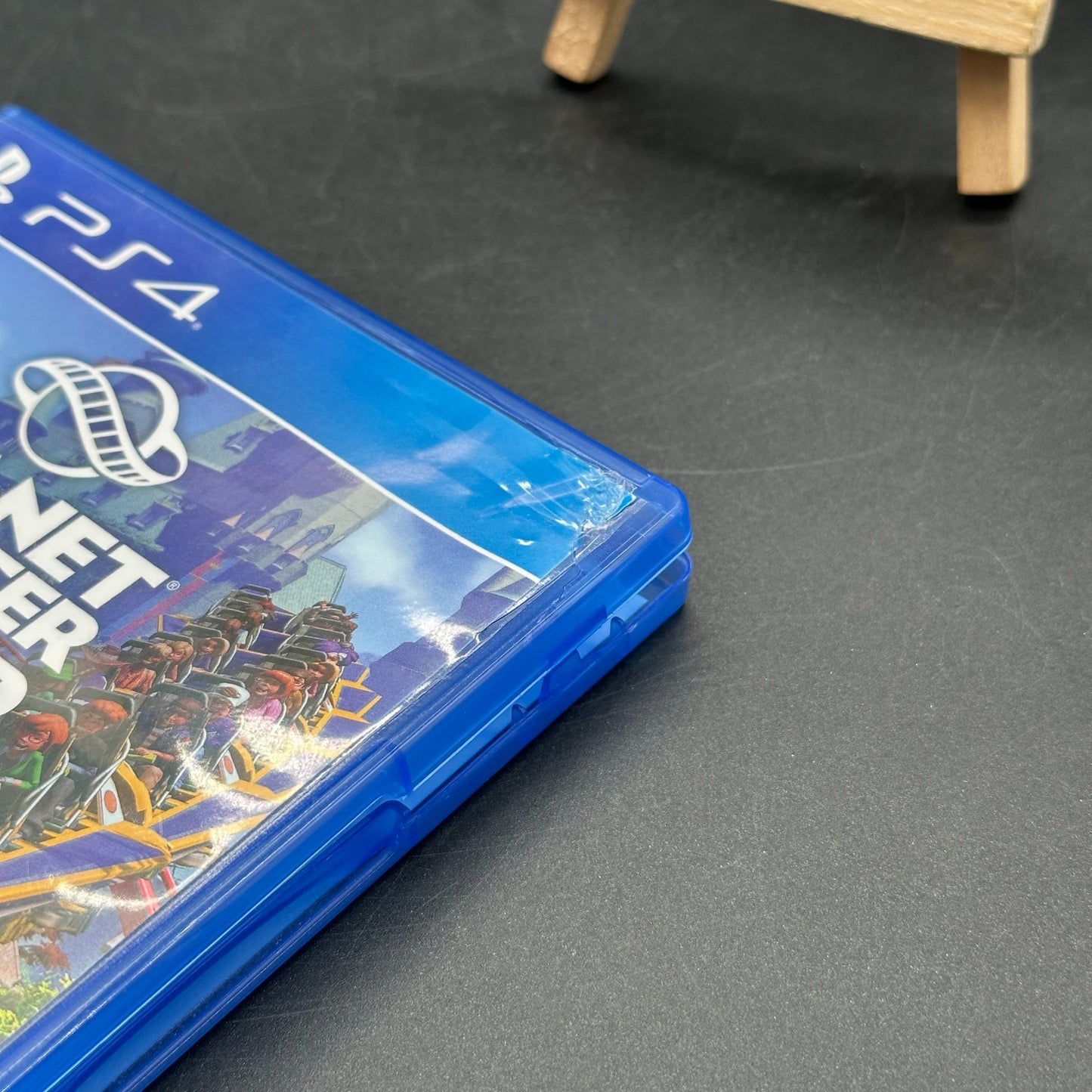 Planet Coaster - Console Edition - PS4 Spiel - Guter Zustand