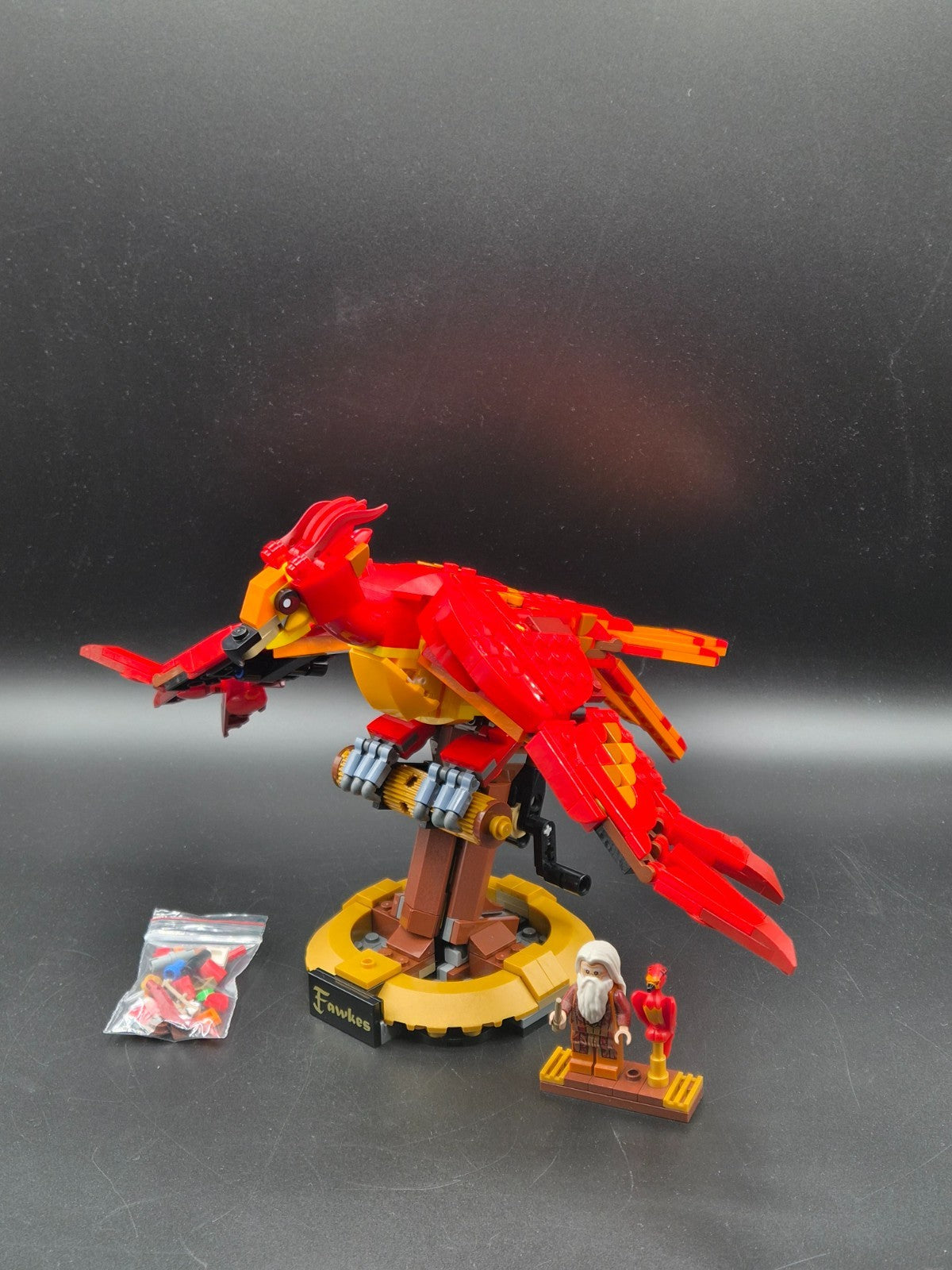 LEGO Harry Potter: Fawkes, Dumbledores Phönix (76394)
