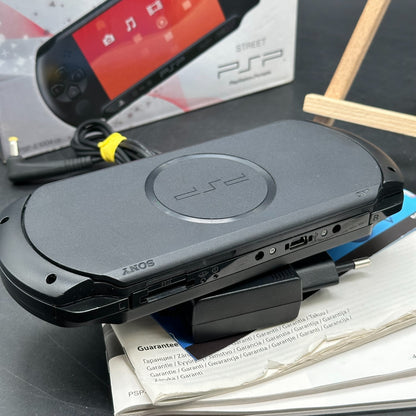 Sony PSP PlayStation Portable Street E1004 - Charcoal Black - in OVP