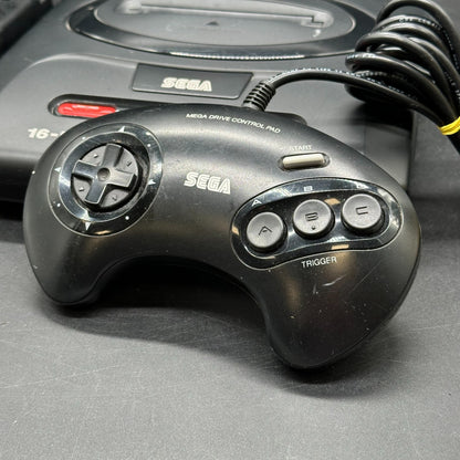 Sega Mega Drive II 2 Spielkonsole Schwarz + Controller