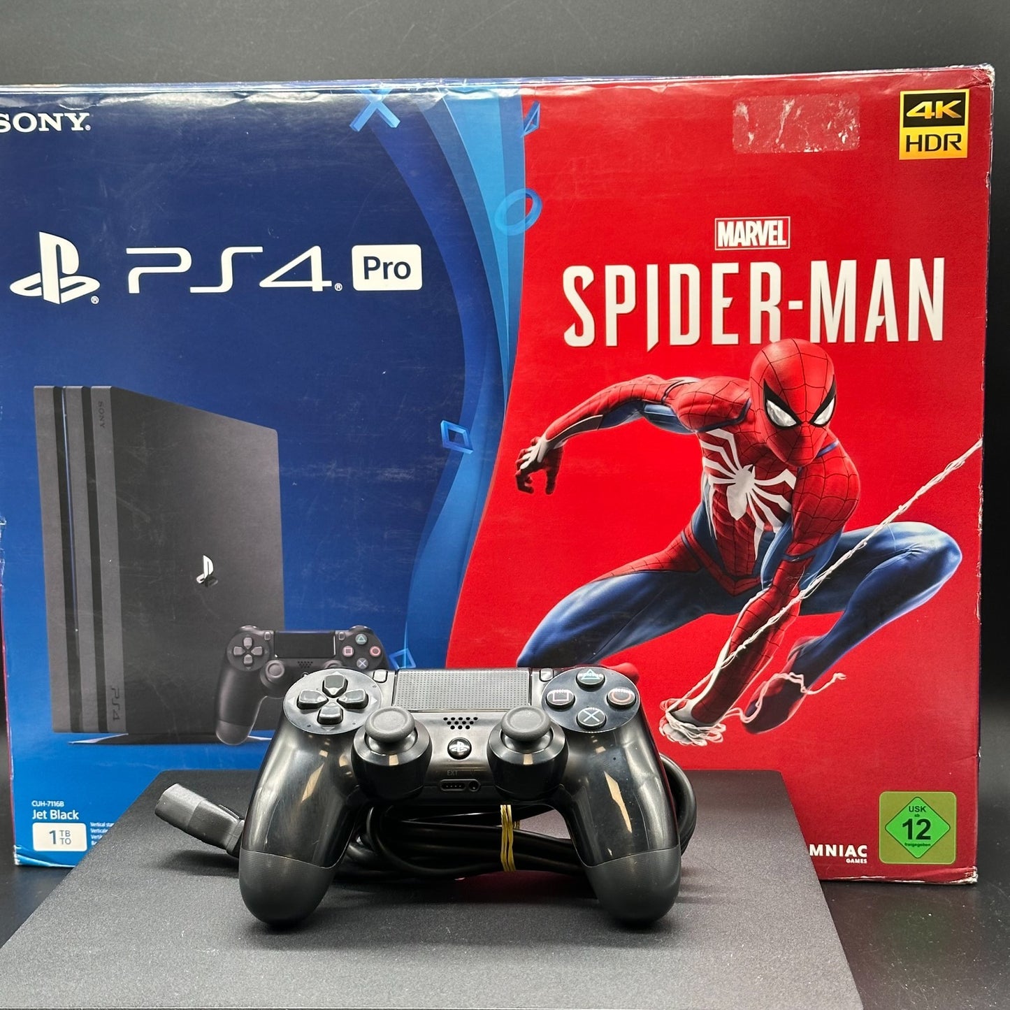 Sony PlayStation 4 Pro - 1 TB - schwarz - inkl. Controller, ohne Spiel
