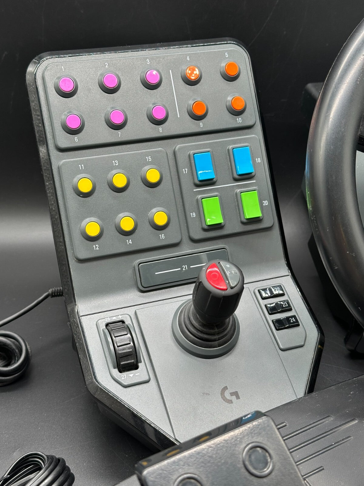 Logitech Farming Simulator Komplettset mit Lenkrad, Pedale und Steuerpult
