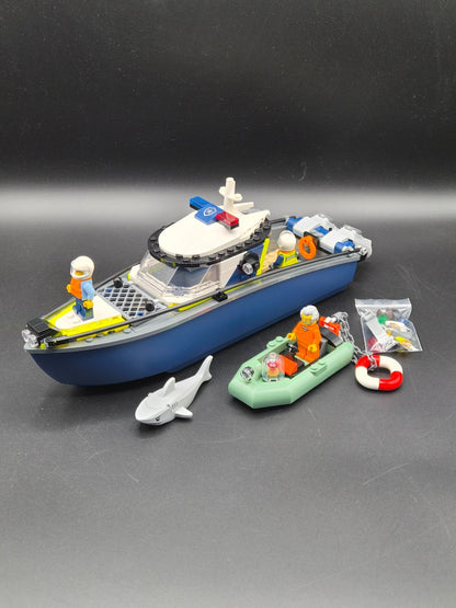 LEGO® City 60456 Verfolgungsjagd im Polizeiboot